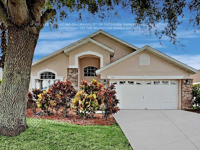 Building Photo - 5745 Los Palma Vista Dr Rental