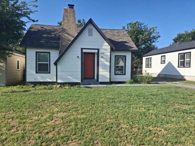 Photo - 1504 NW Arlington Ave