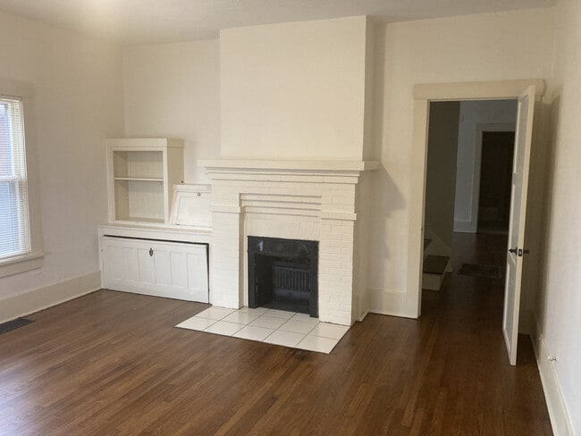 Photo - 434 N Topeka Ave Unidad 434