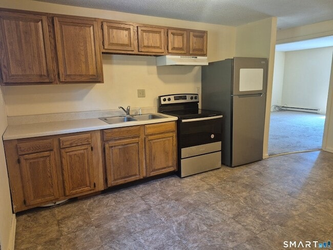 Photo - 1218 Main St Unit 32