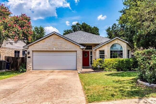 Building Photo - 9205 Rock Castle Cove Rental