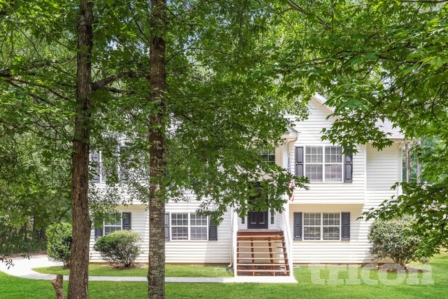 Building Photo - 65 Applewood Cir