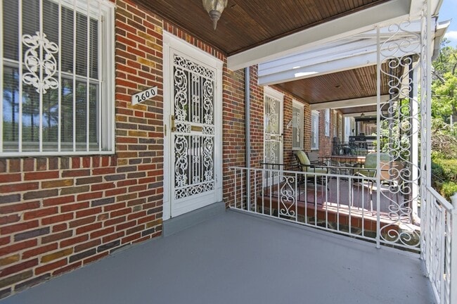 Photo - 2600 N Longwood St