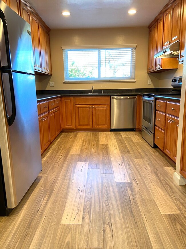 Photo - 10350 Leola Ct Apartamento Unidad Leola 10350 #1