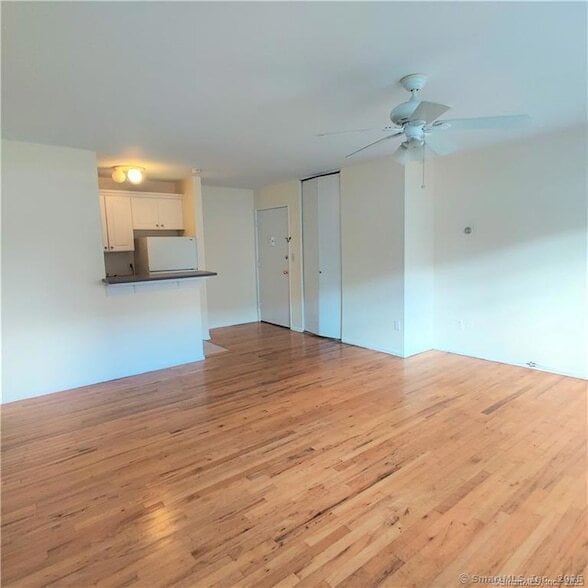 Photo - 394 Courtland Ave