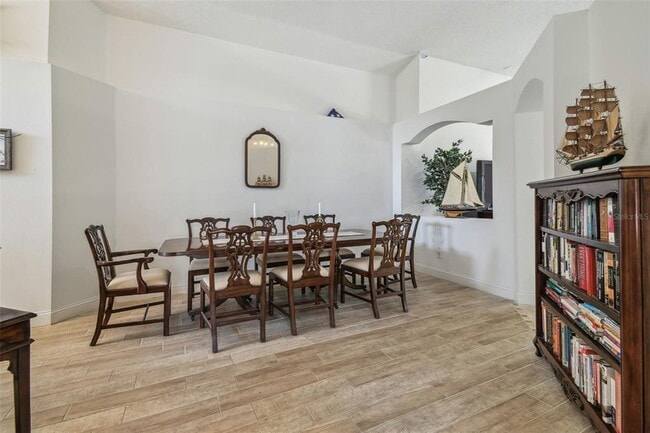 Photo - 1517 Little Brook Ln