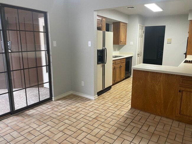 Photo - 1801 Woodstone Dr