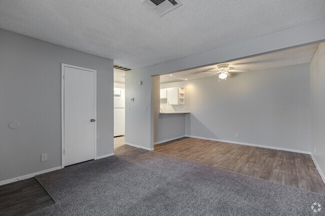 1 BR, 1 BA - 665 SF; Classic