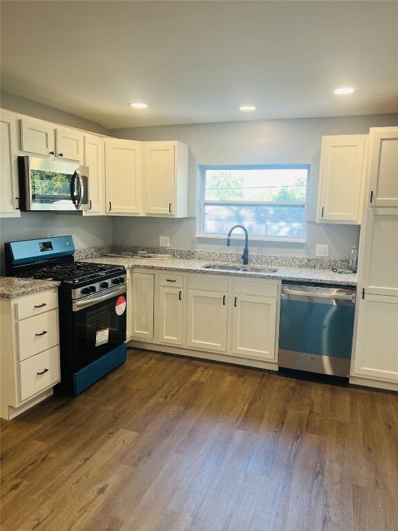 Photo - 2214 N Benton Ave