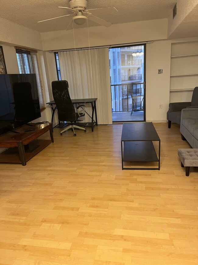 Sala de estar - 13400 Coastal Hwy Unidad 701S Bluewater East