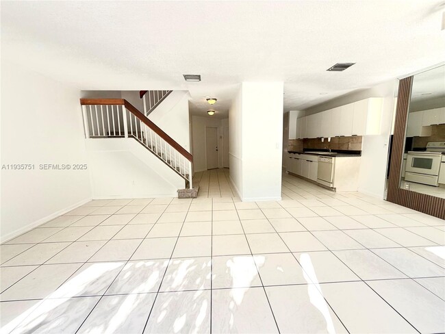 Photo - 13922 SW 102nd Ln