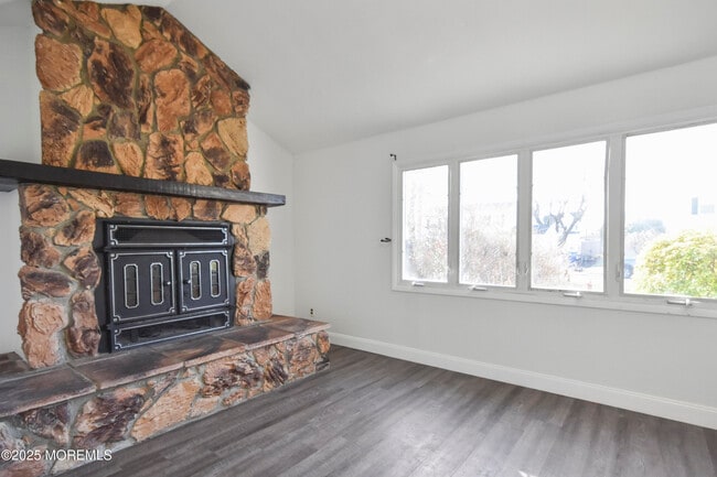 Photo - 32 Dakota Ave