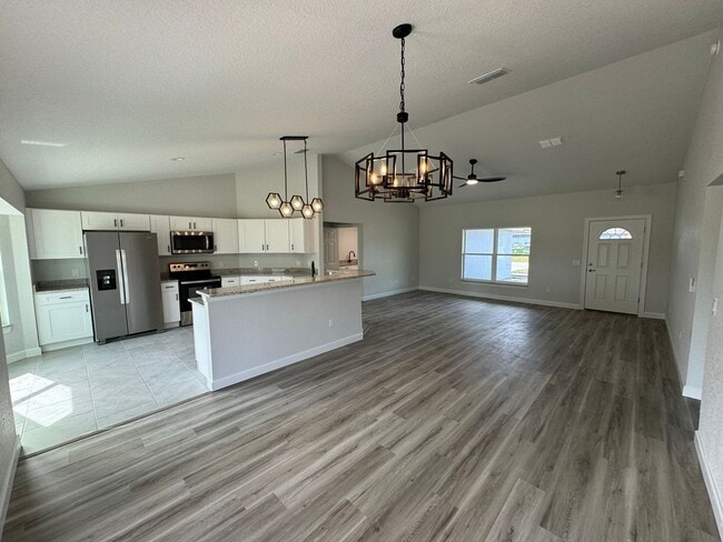 Building Photo - Jumper Creek Manor Brand New 3BR/2BA/2 Car... Rental