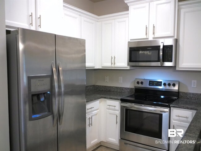 Photo - 25806 Pollard Rd