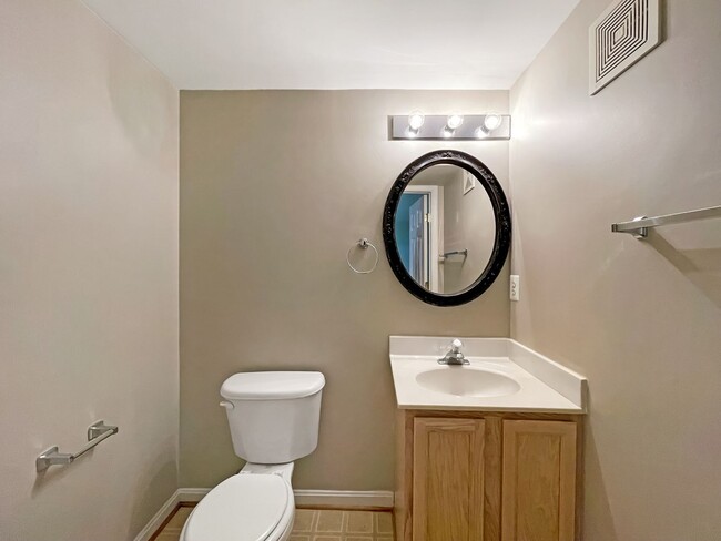 15716 Palermo Terrace