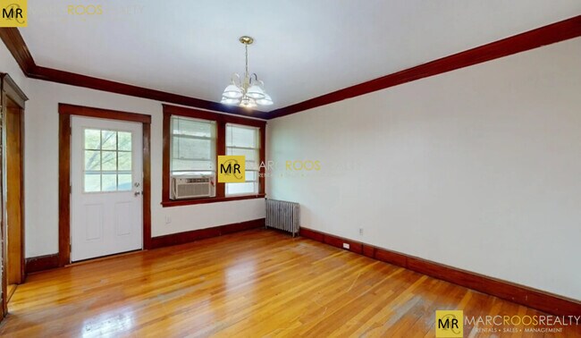 Photo - 26 Chiswick Rd Unit 13