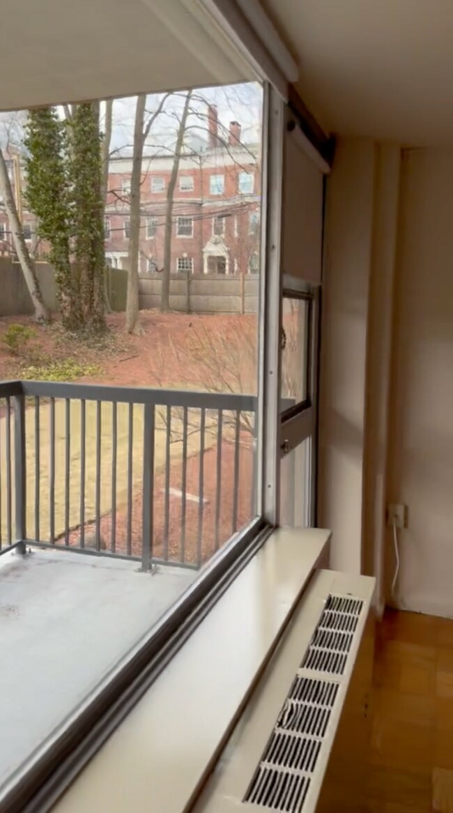 Photo - 57 Monmouth St