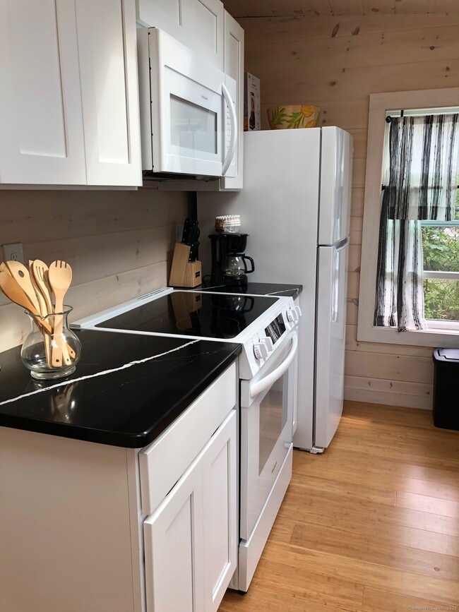 Photo - 162 Old Kelsey Point Rd