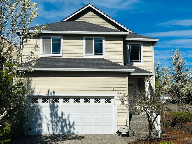 Building Photo - Charming Ridgefield Home
