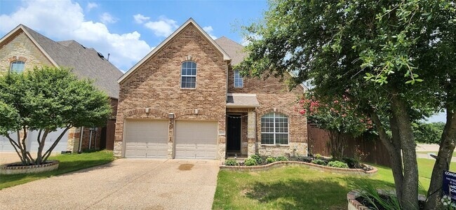 Building Photo - 1001 Llano Trce Rental
