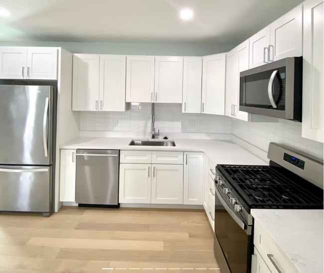 Building Photo - 3 Walley St Unit 2