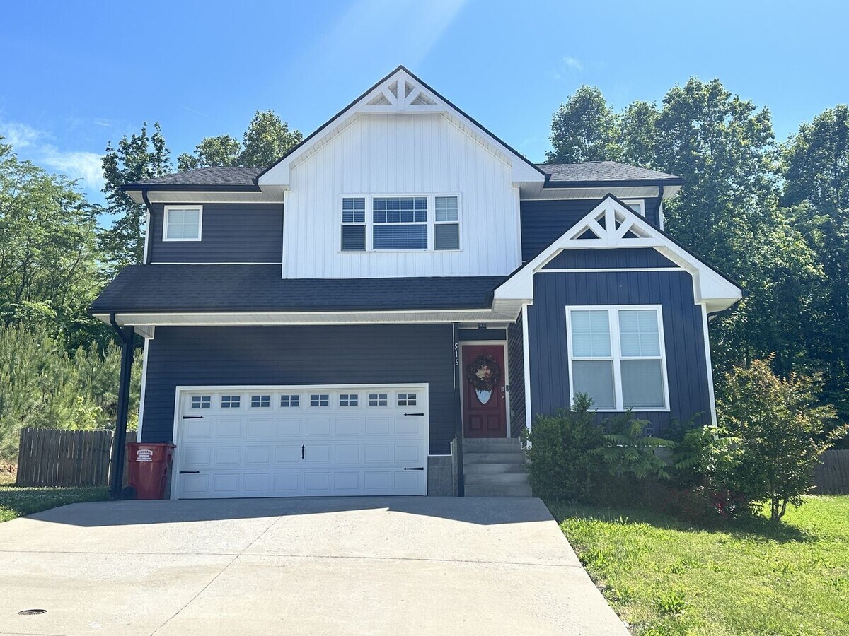 Photo - 516 Woodtrace Dr