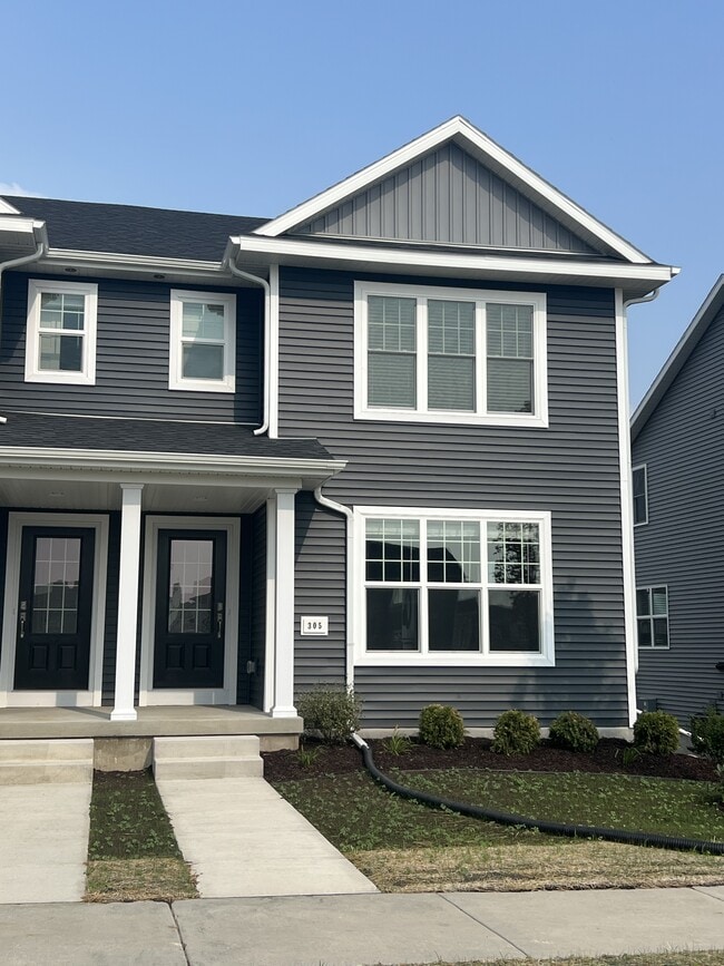 Building Photo - 305 Breunig Blvd Rental