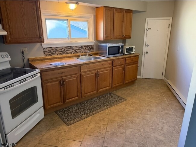 Photo - 57 Main St Unidad 3