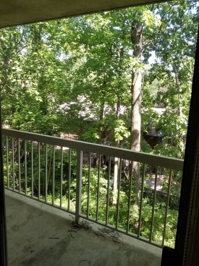 Photo - 121 Wellington Ct Unit 1A