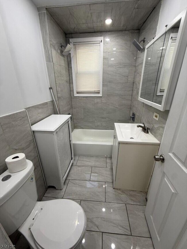 Photo - 85 Sunnyside Terrace Unit 1