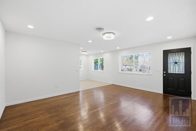 Photo - 4405 Terrilance Dr