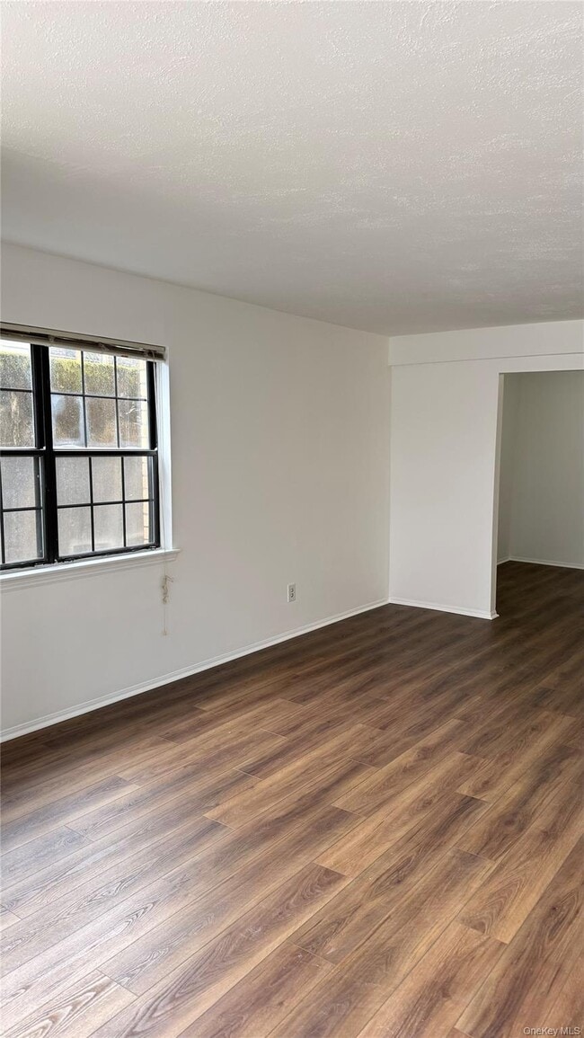 Photo - 440 Carpenter Ave