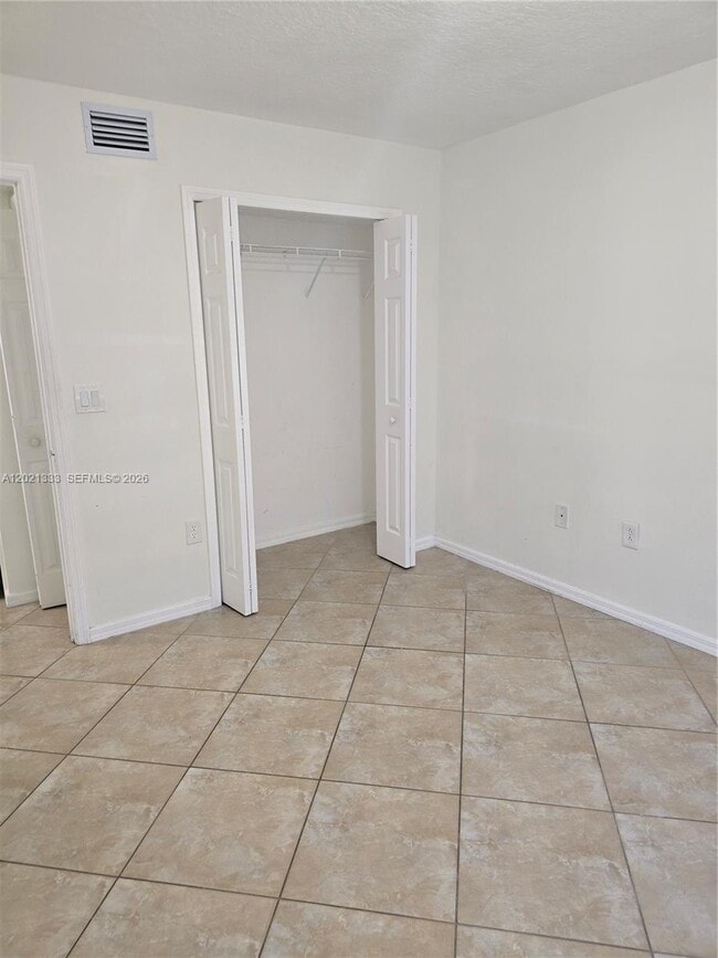 Photo - 2930 SE 13th Ave Unidad 101-52