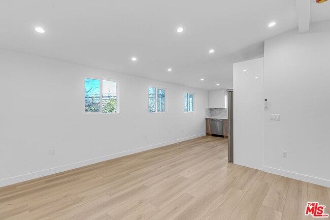 Photo - 5413 1/2 Troost Ave