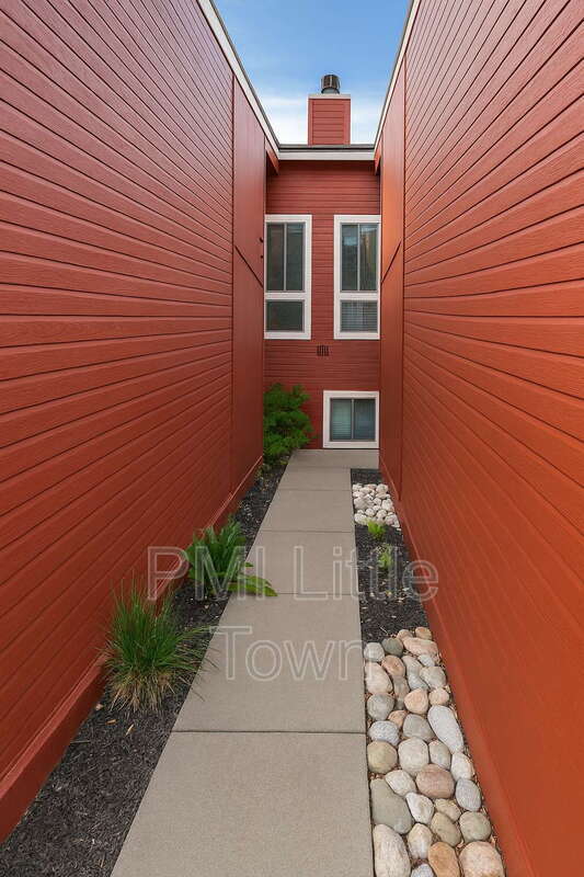 Photo - 2969 W Rowland Pl