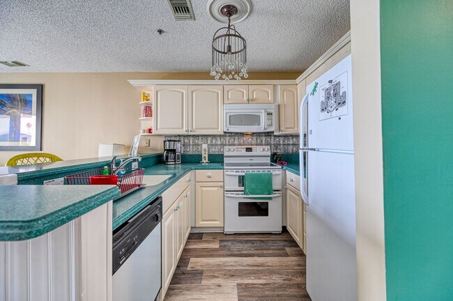 Photo - FULLY FURNISHED OFF-SEASON RENTAL AT THE V...