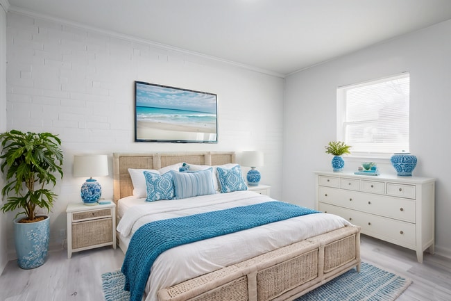 Photo - Privately Owned Crestwood Gardens!