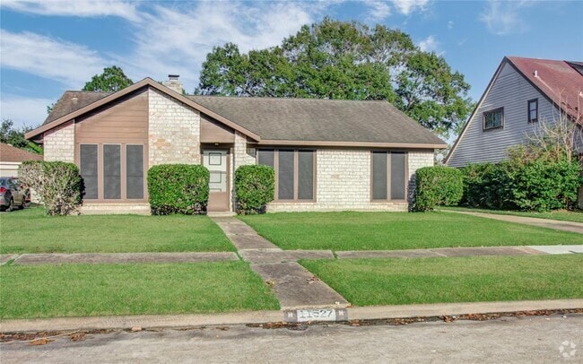Building Photo - 11527 Sagewillow Ln Rental