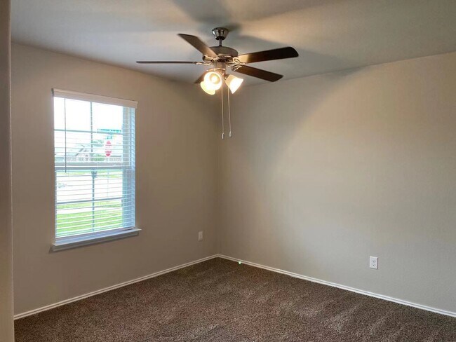 Photo - 1838 Gibbons Creek Dr