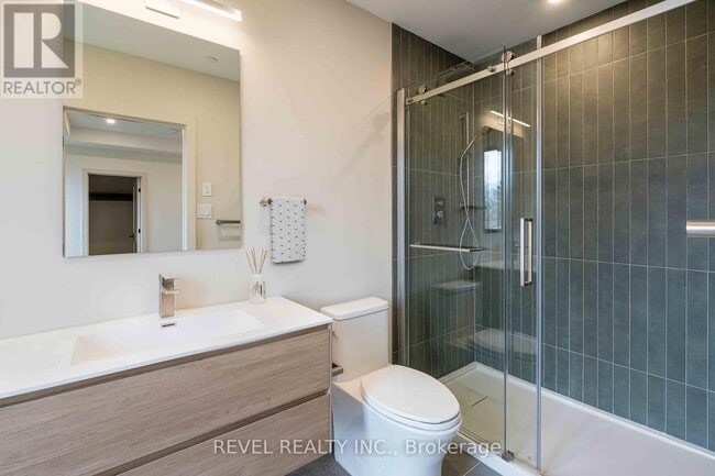 Photo - 4390 Hillview Dr Unité 405