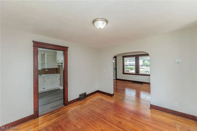 Photo - 3 Bedroom 1 Bathroom House in Lorain