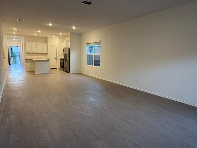 Photo - 163 Cibolo Crk Lp Casa