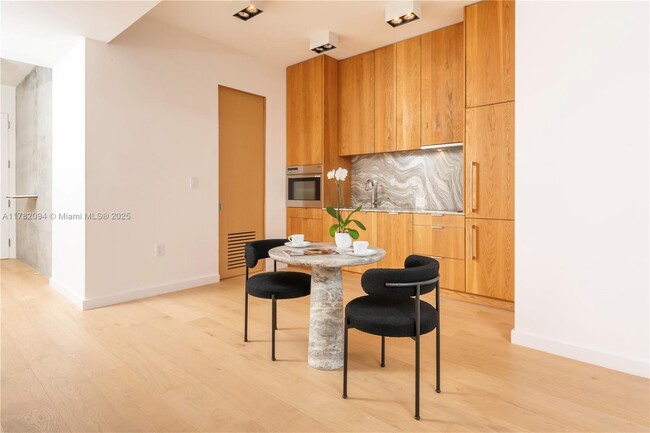 Photo - 100 South Pointe Dr Condo Unit 1802