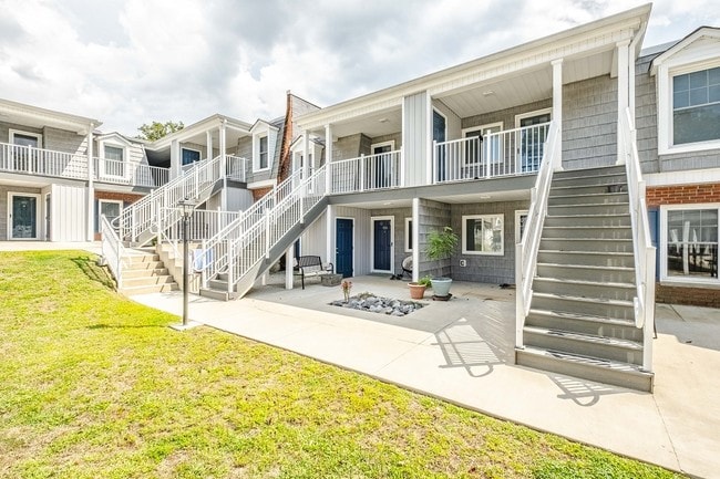 Photo - Forest View Apartments