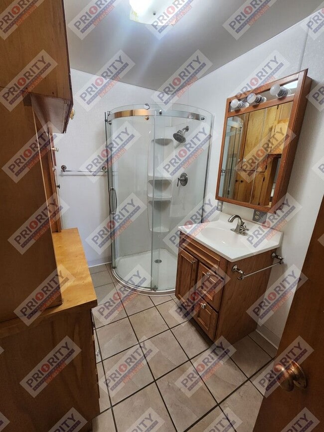 Photo - 605 S Miller Ave Unit 100