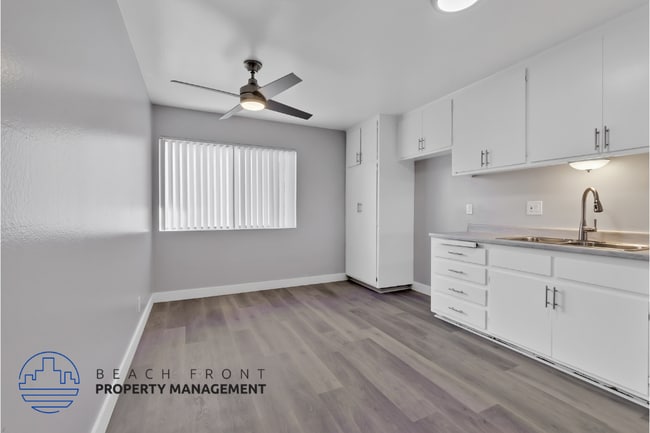 Photo - Premier Apartments