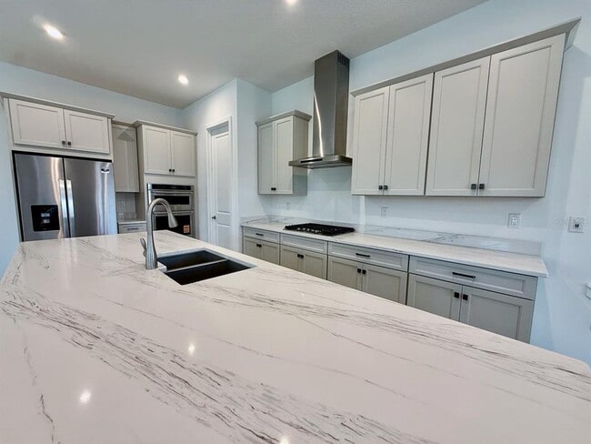 Photo - 2480 Celebration Blvd