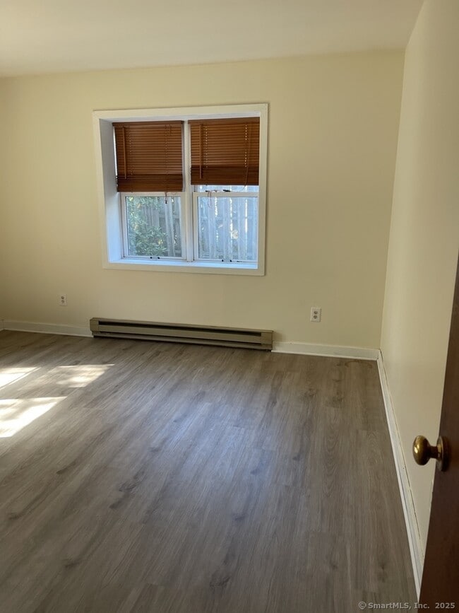 Photo - 60 Westwood Rd