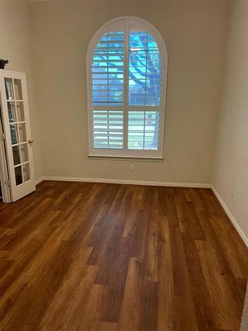 Photo - 3020 Dove Creek Ln