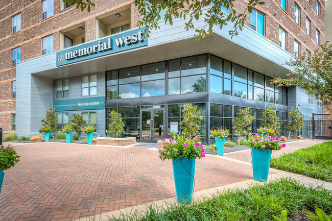 Memorial West - Memorial West Apartments